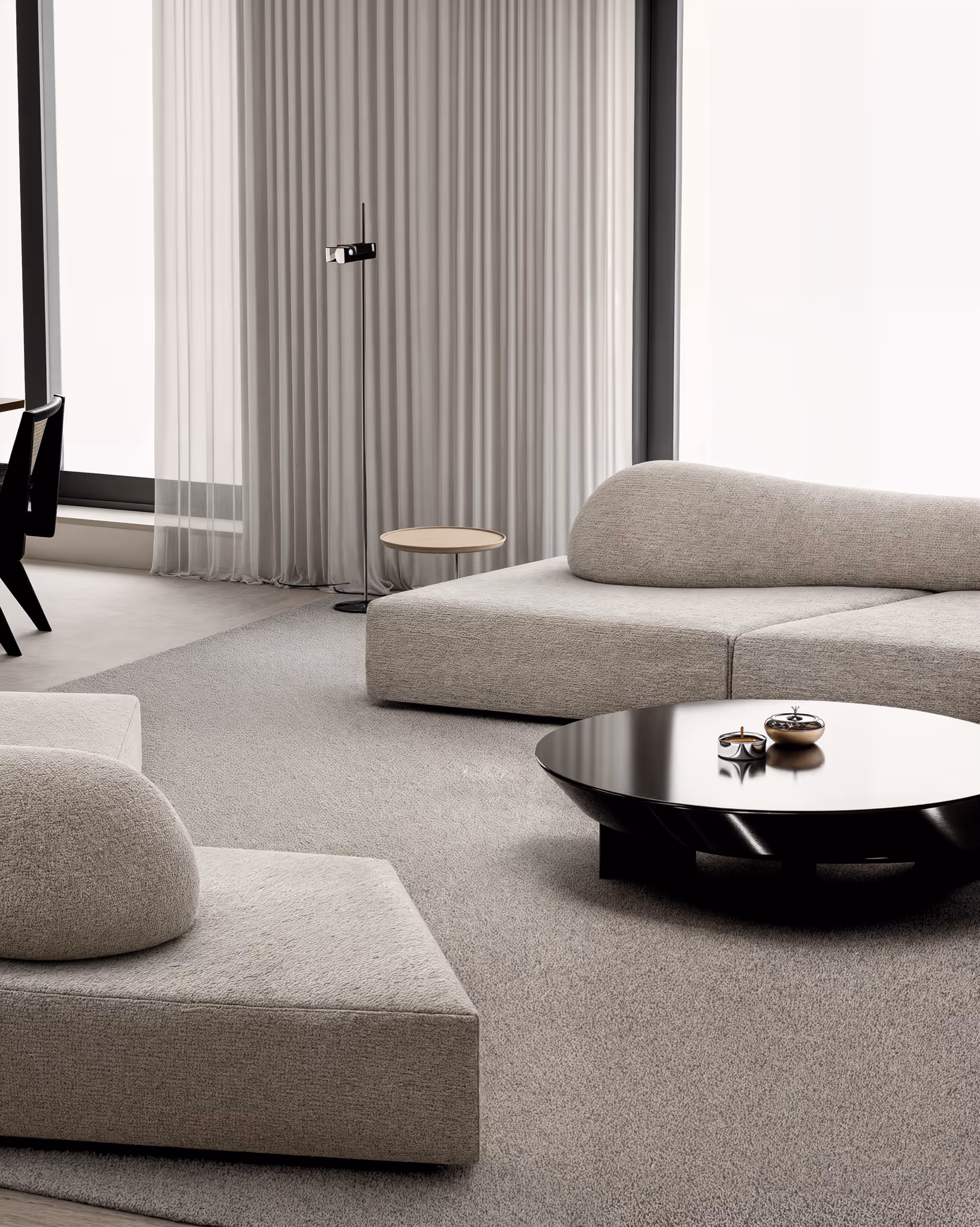 Monochromatic style living room